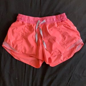 Lululemon Hotty Hot Short 4”